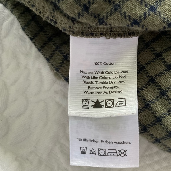 Eddie Bauer flannel tunic - Picture 8 of 8